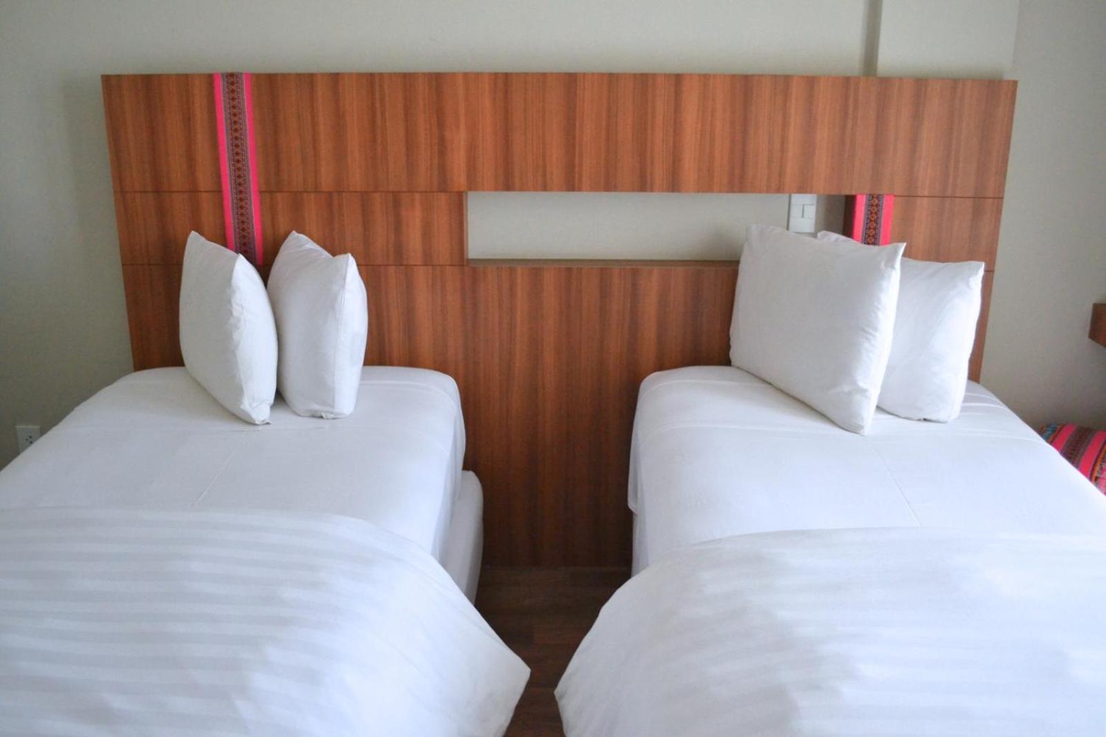 Altus Express Hotel 拉巴斯 外观 照片